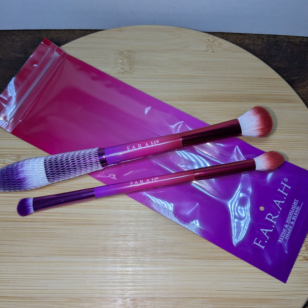 F.A.R.A.H Makeup Brush Duo - Purple and Pink